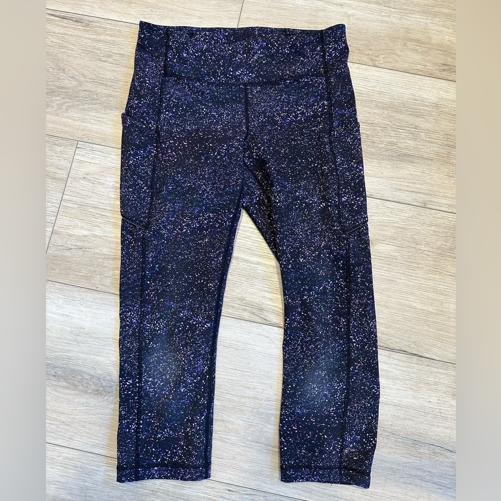 lululemon athletica Running Crop - Galactic Purple Size 8